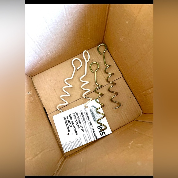 8FT Christmas Inflatable Santa Clause Fishing on a Boat - Picture 12 of 14